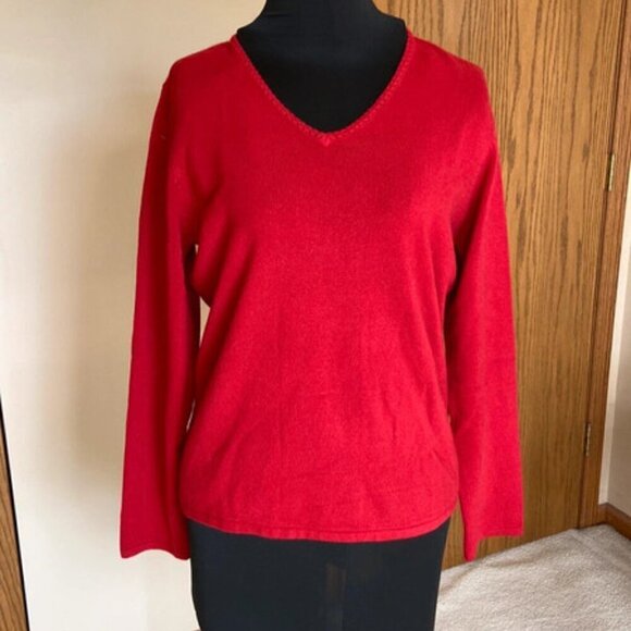 Basic Editions Red V Neck Sweater Medium - Picture 8 of 8